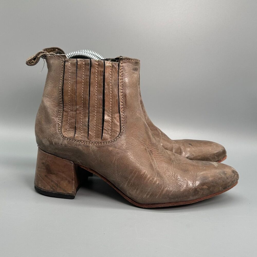 Freebird Dane Womens 9 Brown Shoe Taupe Block Heel Ankle Boot Pointed Pull on
